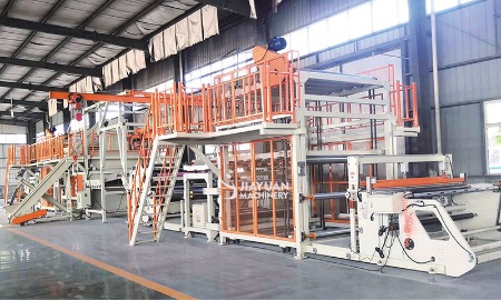 ligne de production de matériaux enroulés en polymère étanche