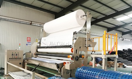 ligne de production de plastification de la planche de planche à drainage deau